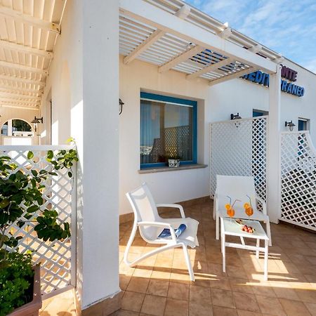 Hotel Ristorante Mediterraneo Faro Сан-Віто-Ло-Капо Екстер'єр фото