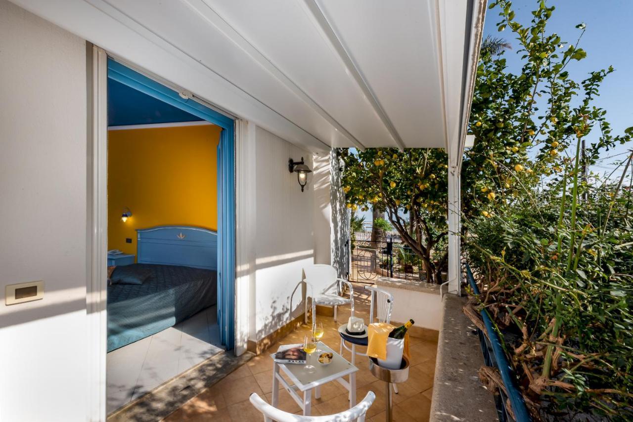 Hotel Ristorante Mediterraneo Faro Сан-Віто-Ло-Капо Екстер'єр фото
